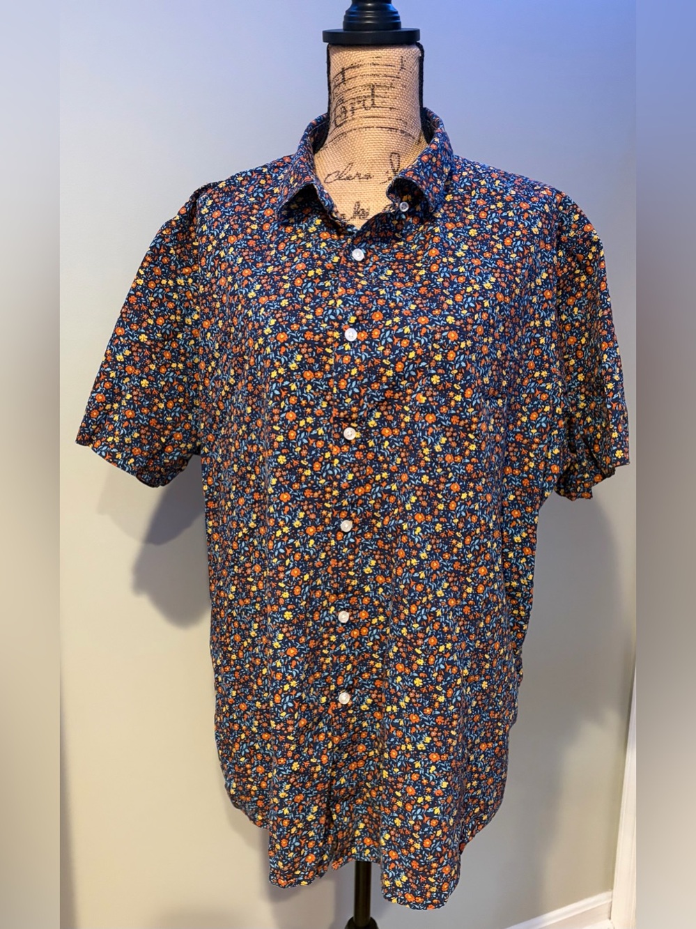 Club Room Men’s XXL Short Sleeve Floral Button Down Shirt Navy Blue Multicolor